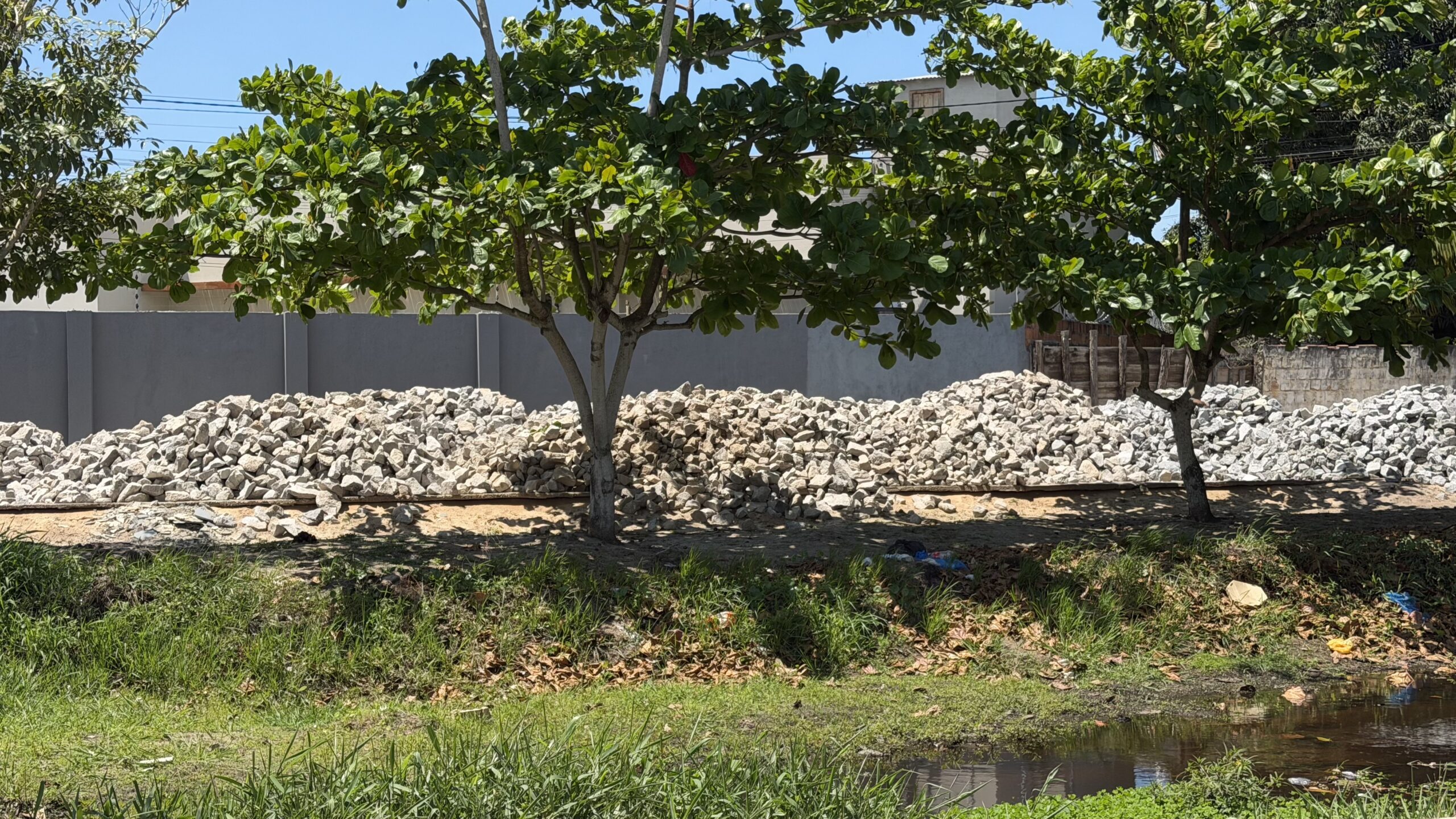 Prado vai iniciar obra de drenagem e contenção de valas orçada em R$ 29 milhões de reais 1 IMG 0200 scaled