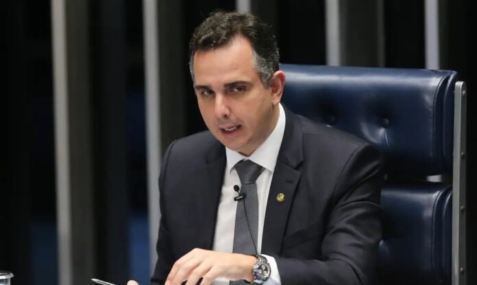 pacheco-assume-ministro-no-tcu;-renzo-braz-toma-vaga-no-senado