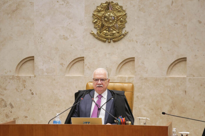 fachin-rejeita-pleito-de-flavio-para-afastar-dino-de-acoes-eleitorais