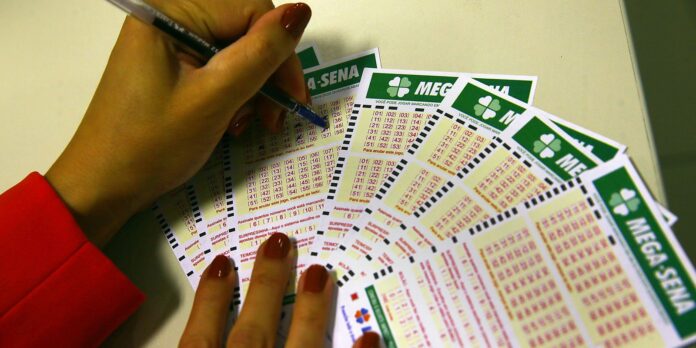 mega-sena-acumula-r$-82-milhoes;-veja-os-numeros-sorteados