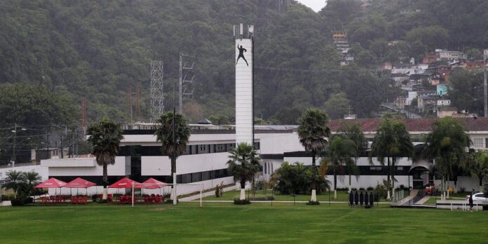 santos-avanca-na-regularizacao-do-uso-do-centro-de-treinamento-rei-pele