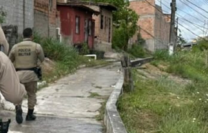 homem-e-encontrado-morto,-maos-amarradas-e-sinais-de-tortura-em-eunapolis