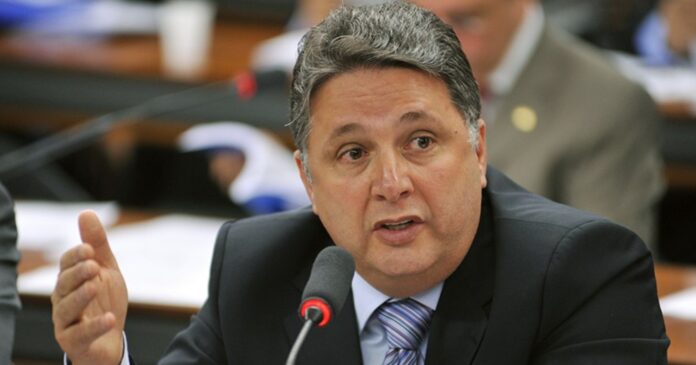 anthony-garotinho-perde-direitos-de-campanha-apos-tse-revogar-liminar