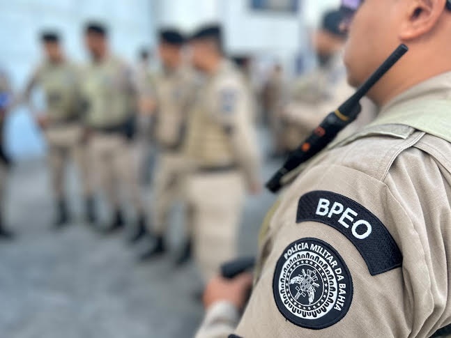 policia-militar-inicia-escolta-de-urnas-para-eleicoes-neste-domingo