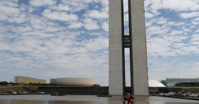 alcolumbre-define-votacao-da-pec-que-encerra-escala-6×1-para-terca