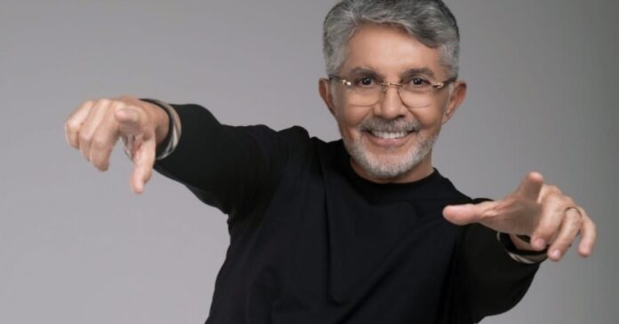 adelmario-coelho-faz-apresentacao-na-31a-feira-de-integracao-da-paroquia-nossa-senhora-da-luz