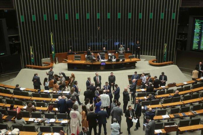 maranhao-elege-18-deputados-federais;-confira-a-lista-dos-eleitos