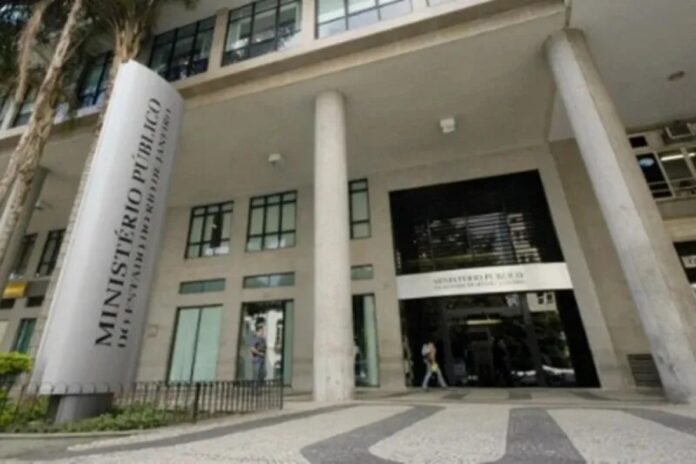 lider-do-cv-e-condenado-a-133-anos-por-matar-quatro:-“extrema-violencia”