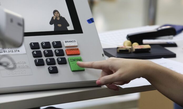 tse-estabelece-data-limite-de-3-de-dezembro-para-regularizar-o-titulo-de-eleitor