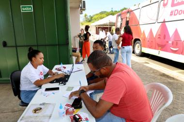 hemoba-leva-unidades-moveis-de-doacao-a-salvador,-regiao-metropolitana-e-interior-da-bahia-em-outubro