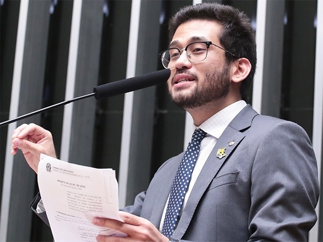 kim-kataguiri-nega-ter-prometido-renunciar-se-renan-tivesse-3%-dos-votos