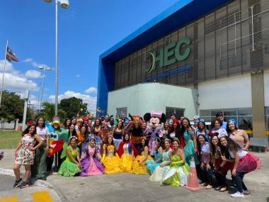 hec-promove-cortejo-especial-em-comemoracao-ao-mes-das-criancas