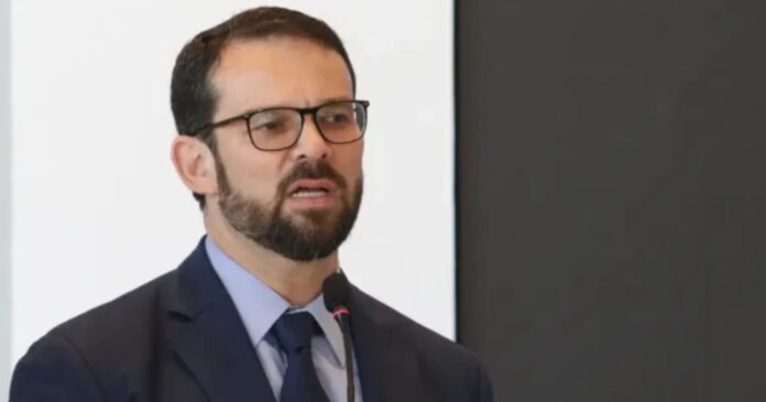 defesa-de-vorcaro-afirma-nao-conhecer-audio;-pf-e-pgr-negam-relato-da-veja-sobre-lula