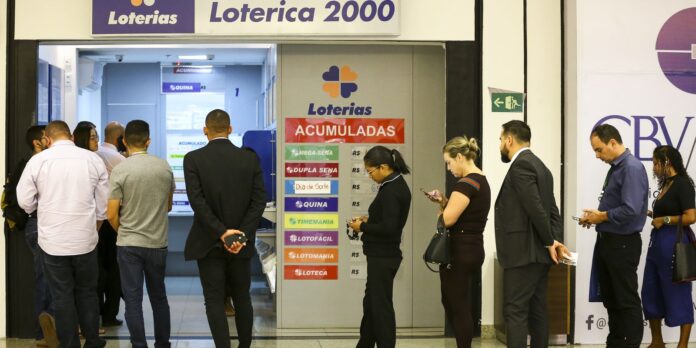 mega-sena-acumula-premio-de-r$-112-milhoes-neste-domingo