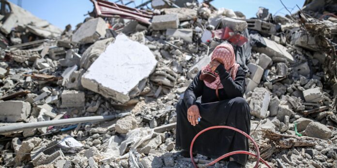 gaza:-plano-de-paz-nao-impede-bombas-diarias-tres-anos-apos-inicio-do-conflito