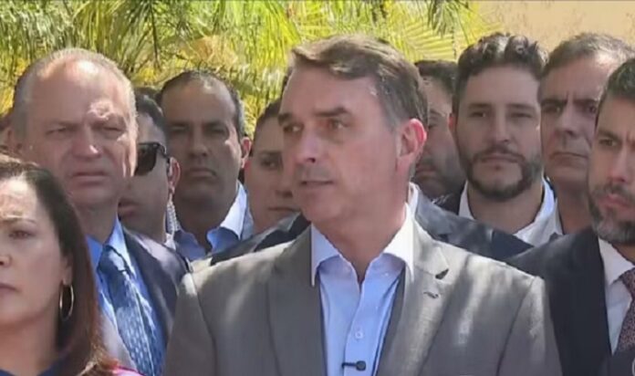 pec-de-flavio-sobre-fim-da-reeleicao-nao-avanca;-ccj-aprova-outra-proposta-no-plenario