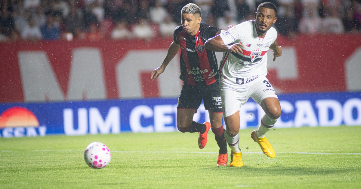 Vitória perde na Série A e não vence fora; enfrenta o São Paulo