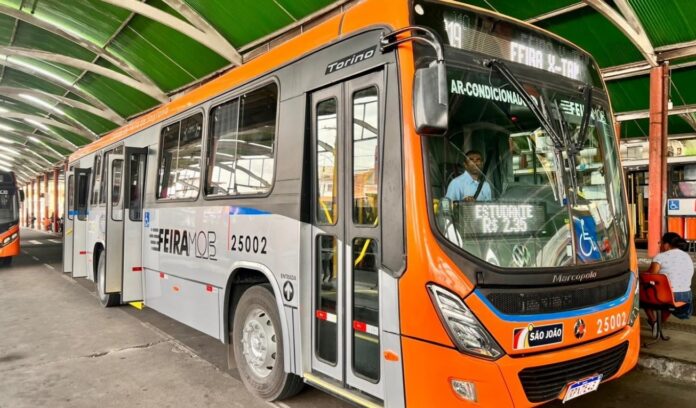 defensoria-apura-falhas-de-transporte-no-1o-turno-em-feira-de-santana