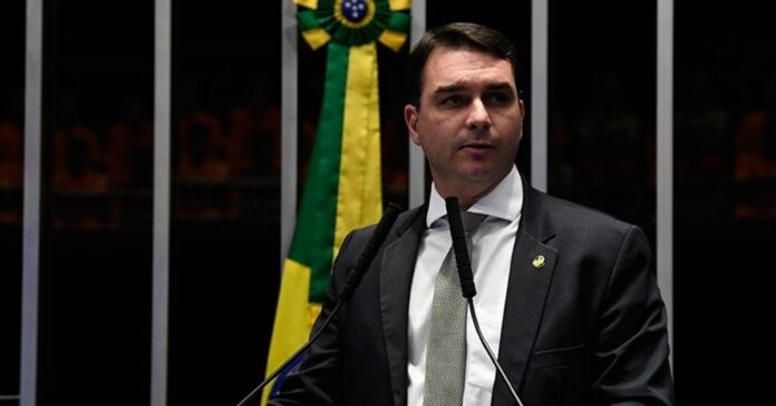 campanha-de-flavio-ajuiza-acao-no-tse-contra-posts-de-artistas-e-parlamentares