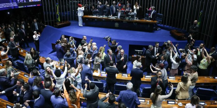jornalismo-internacional-aponta-vitoria-de-lula-com-aprovacao-do-fim-da-6×1