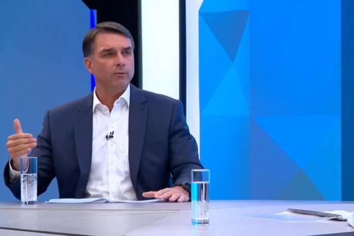 flavio-anuncia-corte-de-10-ministerios-com-economia-de-r$-200-bilhoes