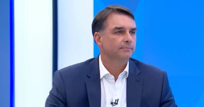 video:-flavio-bolsonaro-diz-que-o-‘maior-ajuste-fiscal’-e-tirar-lula-da-presidencia