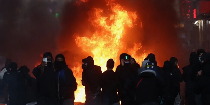 franca-registra-aumento-de-tensoes-e-custos-com-protestos