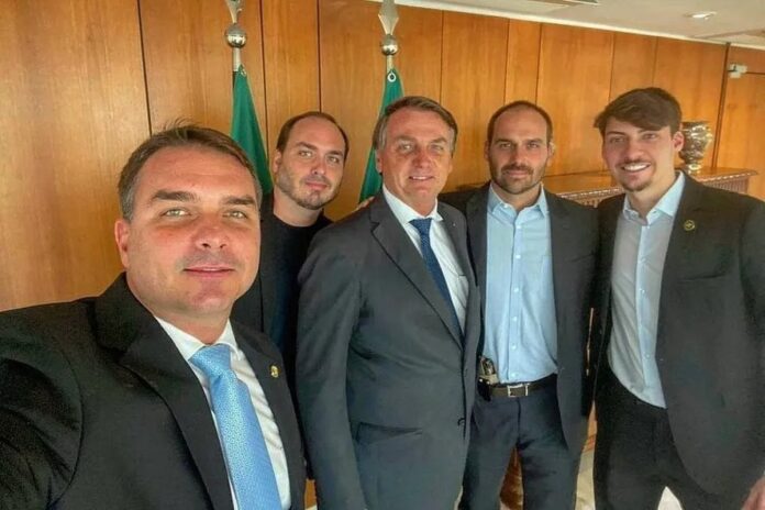 aliados-de-flavio-bolsonaro-temem-eduardo-no-protagonismo-da-politica-externa