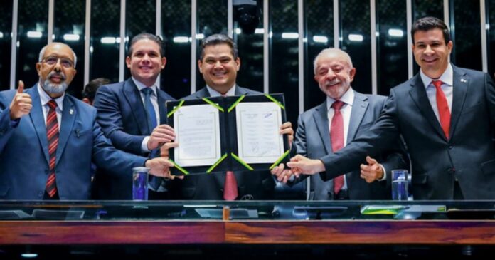 66%-dos-brasileiros-apoiam-mudanca-da-jornada-6×1,-aponta-btg/nexus