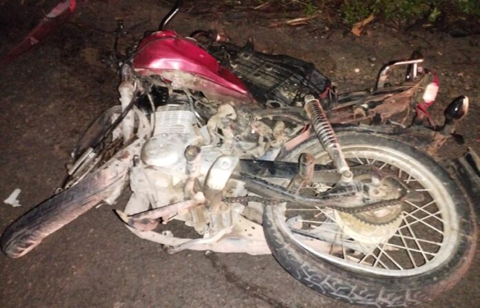ultrapassagem-deixa-motociclista-morto-na-br-101,-posto-da-mata