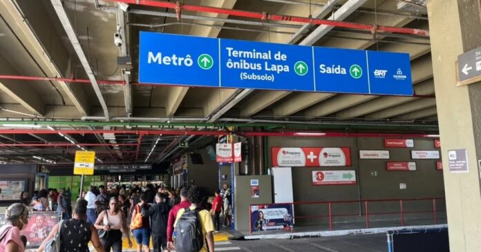 nova-fase-de-recuperacao-do-piso-na-estacao-da-lapa-comeca-no-proximo-sabado