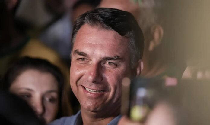 pf-investiga-se-flavio-bolsonaro-e-socio-oculto-de-aposta-licenciada-no-rj