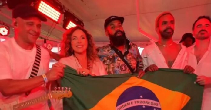 salvador:-mp-eleitoral-investiga-showmicio-em-ato-pela-democracia