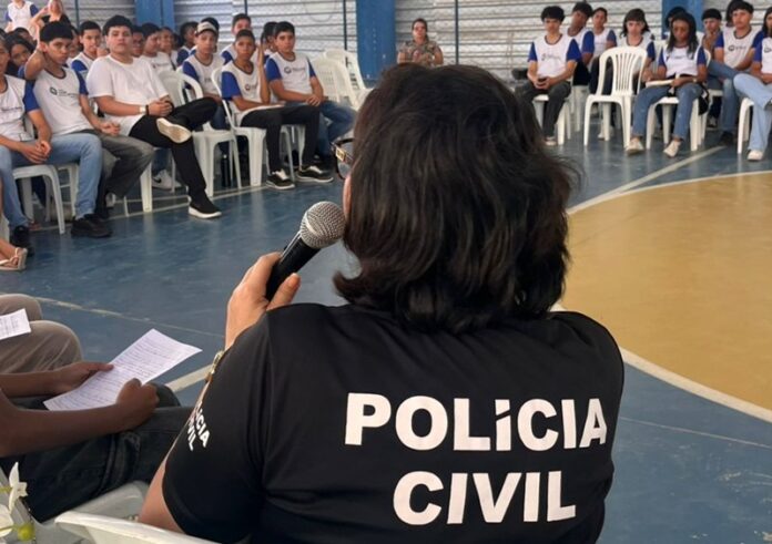 deam-itinerante-chega-a-teixeira-de-freitas-para-ampliar-protecao-as-mulheres
