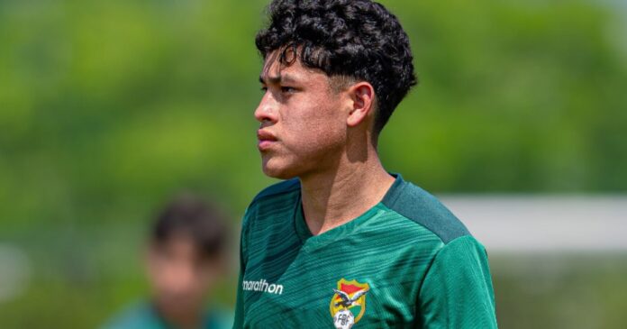 medio-boliviano-do-vitoria-e-escolhido-para-a-copa-do-mundo-sub-15