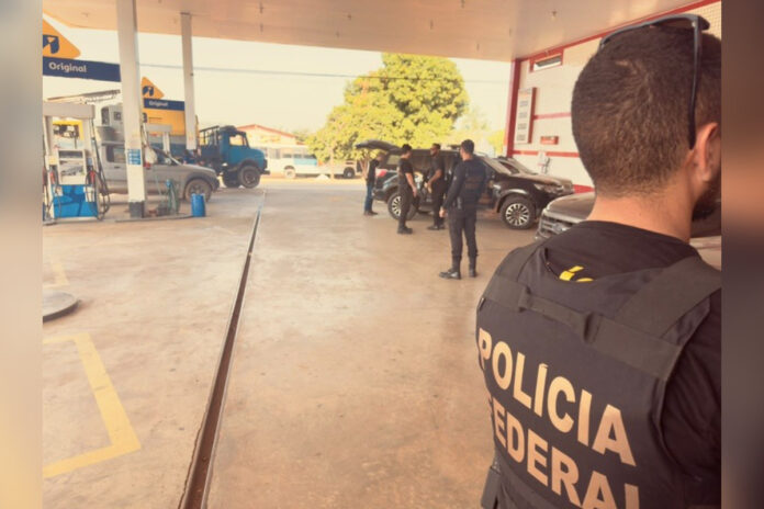 pf-apreende-helicoptero-ligado-a-esquema-de-transporte-ilegal-de-ouro
