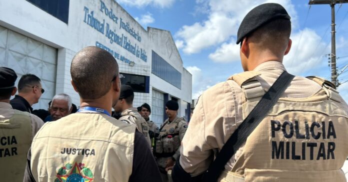 seguranca-publica-inicia-a-escolta-de-urnas-eletronicas-em-417-municipios-baianos