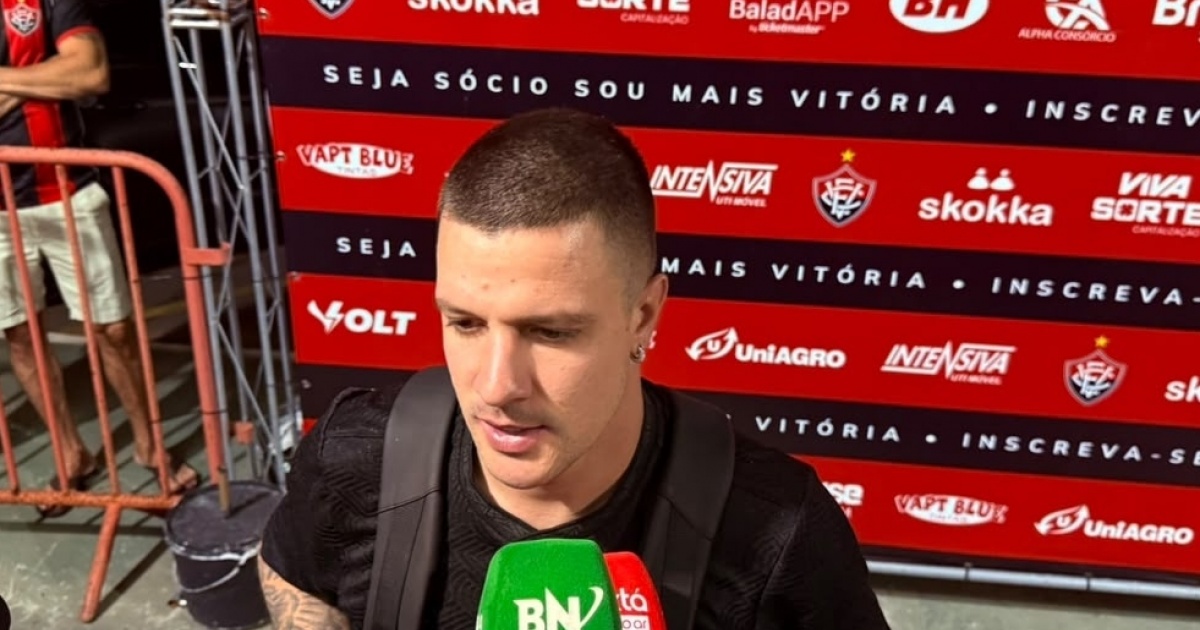 Kayzer celebra fim da seca e faltou detalhe para bater o Athletico-PR