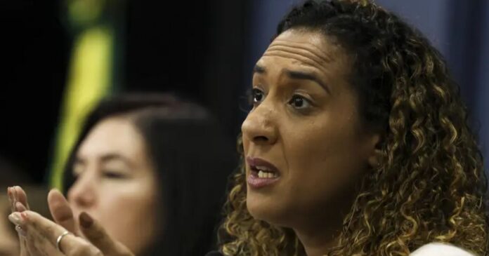 franco-acionara-ministerio-da-igualdade-racial:-racismo-e-intolerancia