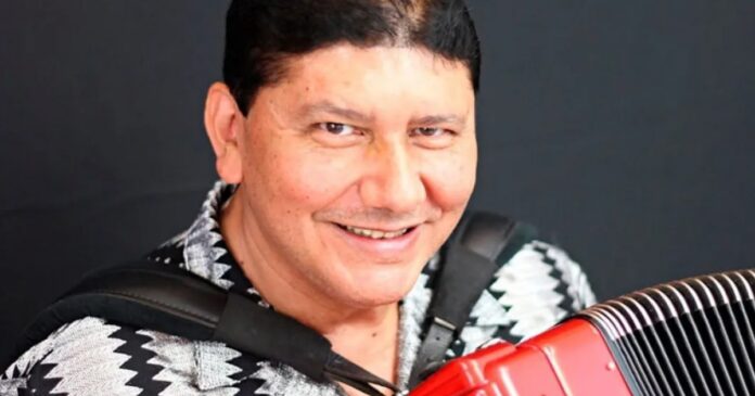oswaldinho-do-acordeon-falece-aos-72-anos,-referencia-do-forro