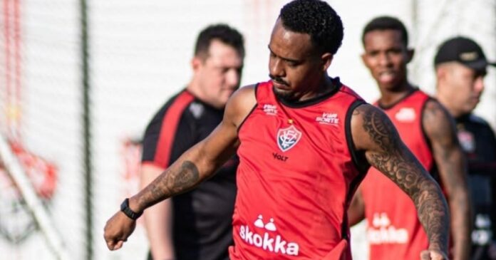 vitoria-da-inicio-a-preparacao-para-duelo-com-o-coritiba-no-couto-pereira