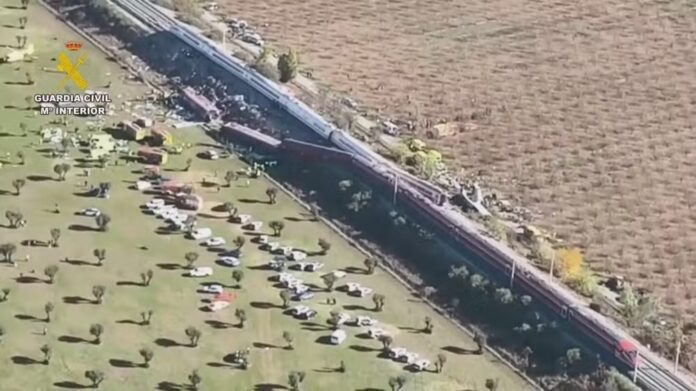colisao-entre-trens-de-alta-velocidade-na-espanha-deixa-30-mortos
