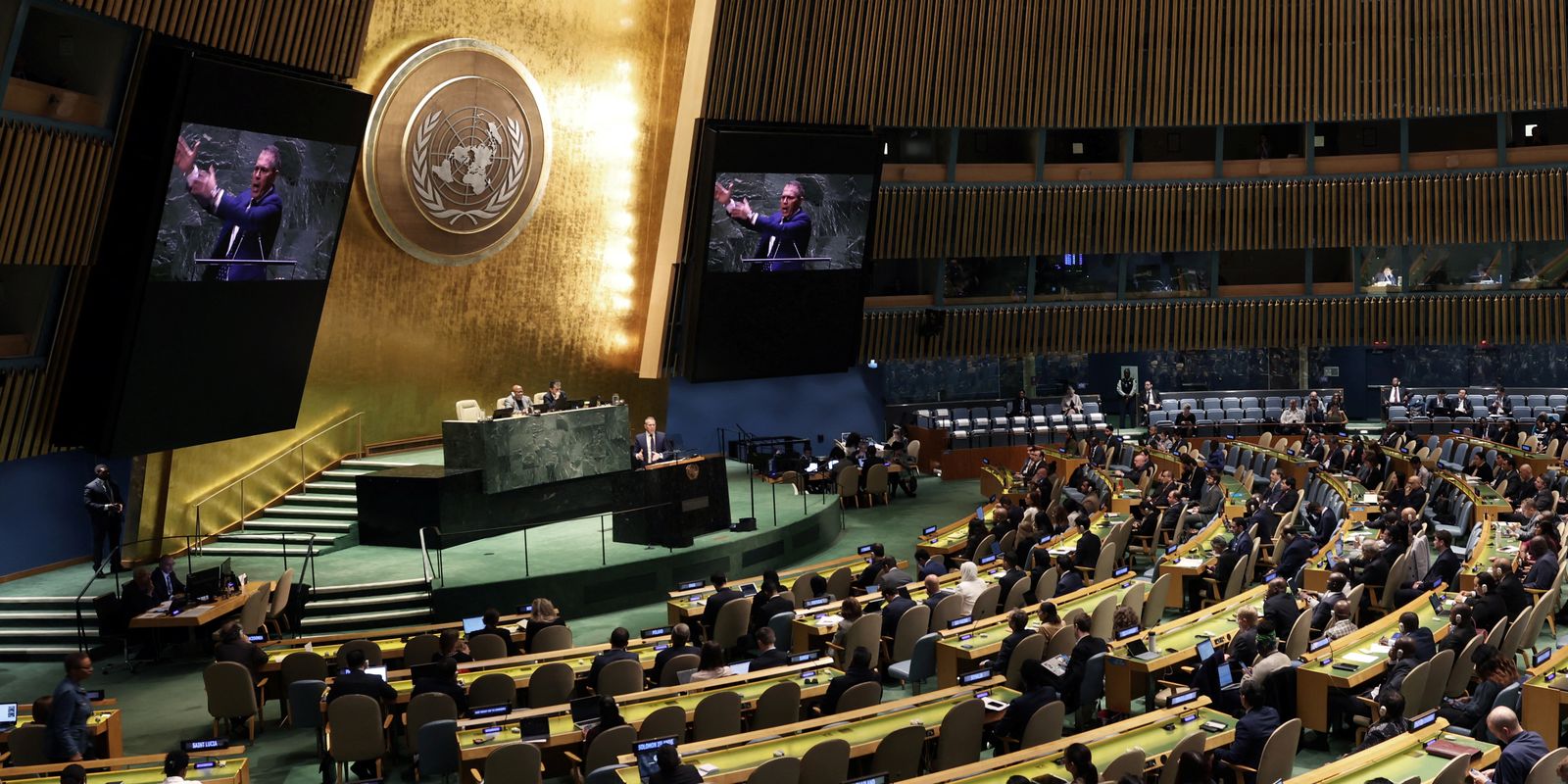ONU aprova resolução que pede o fim do embargo dos EUA contra Cuba