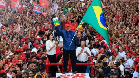 Planalto: Lula decide quem fica no ministério do quarto mandato