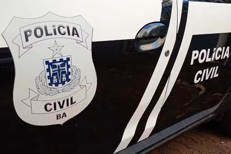 Três suspeitos detidos por homicídio de pai e filho em Teofilândia; veículo apreendido