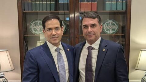 Senador Marco Rubio afirma que EUA não participaram da saída de Flávio Bolsonaro do Brasil