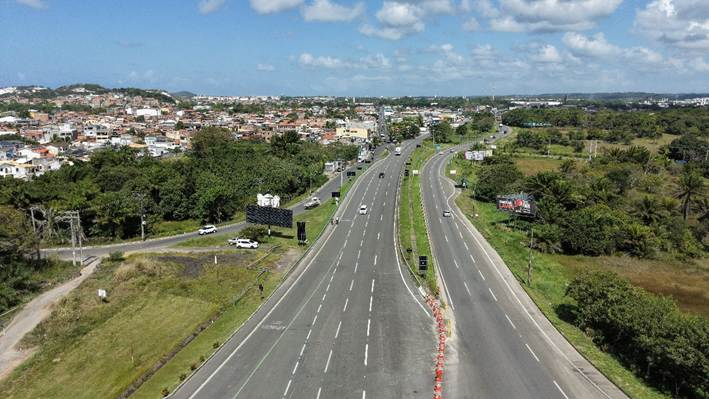 Mais de 567 mil veículos devem circular pelas rodovias da Bahia no feriado de Finados