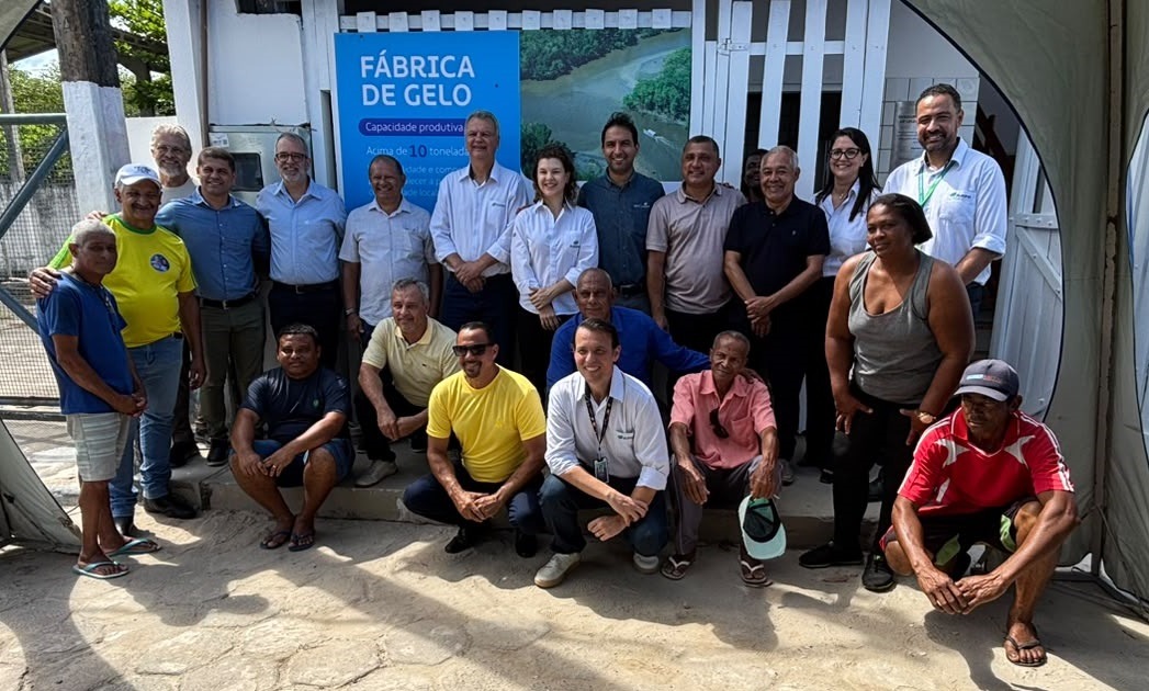 Fábrica de gelo com capacidade para 10 toneladas por dia é inaugurada em Mucuri