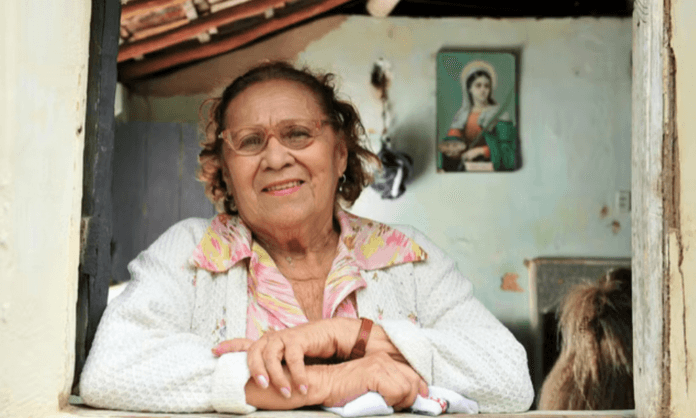 morre-aos-89-anos-a-atriz-ilva-nino,-a-empregada-mina-de-‘roque-santeiro’