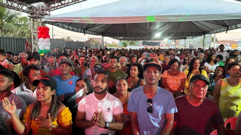 Multidão lota evento da pré-candidatura de Zico à reeleição de prefeito em Alcobaça 14 DJI 20240629 171019 482